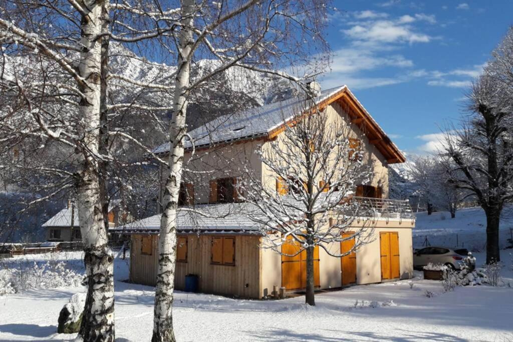 Gite "Entre Champsaur Et Valgodemard" Saint-Jacques-en-Valgodemard エクステリア 写真