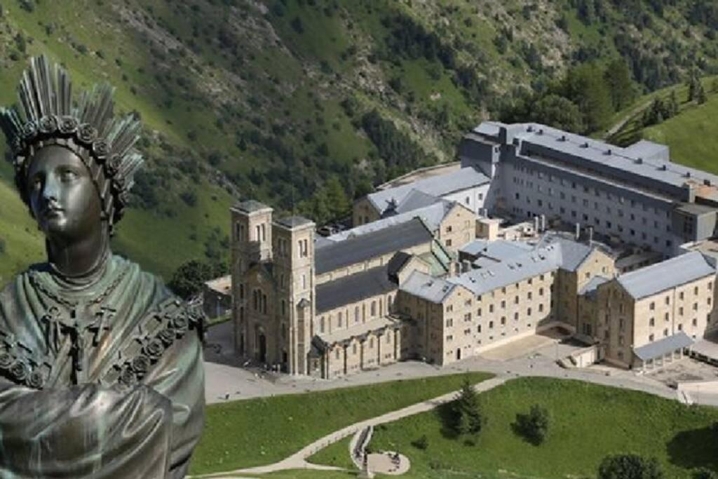 Gite "Entre Champsaur Et Valgodemard" Saint-Jacques-en-Valgodemard エクステリア 写真